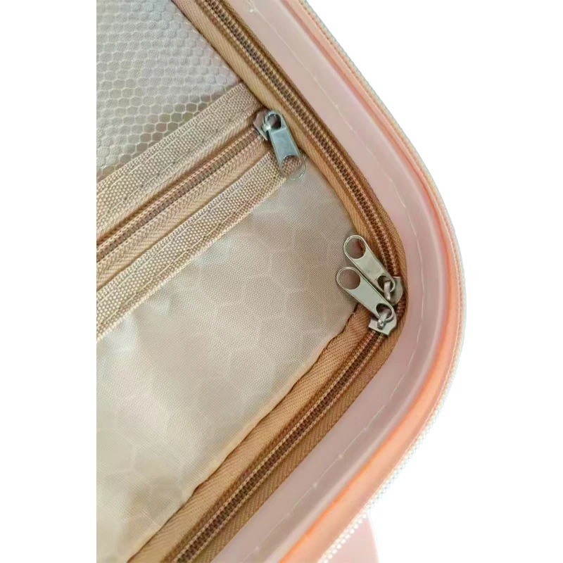 Portable Makeup Organizer Box Lightweight and Professional Cosmetic Storage Box for Traveling Professionals