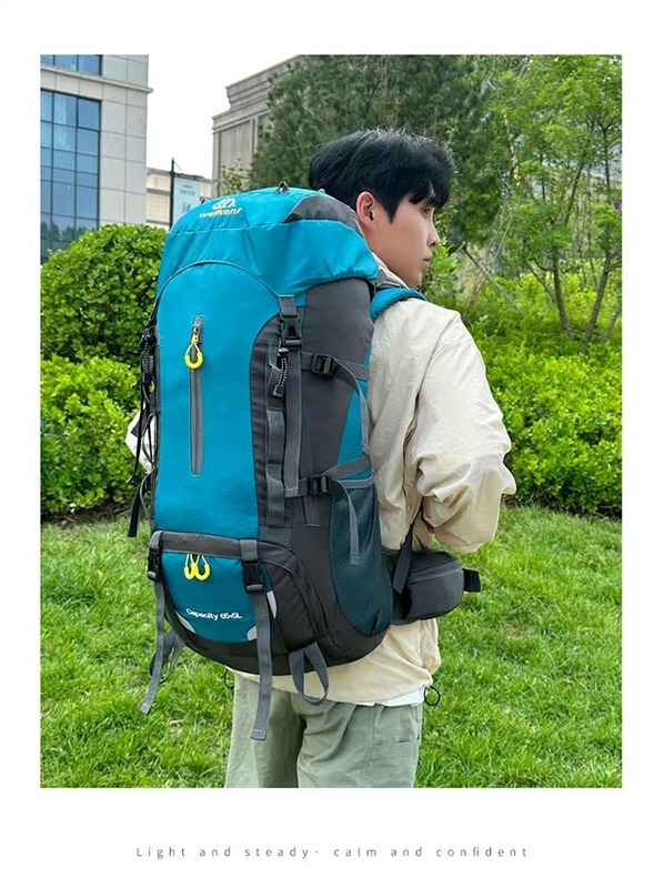 Mochila de viagem para acampar ao ar livre com revestimento de poliéster de zíper macio e grande capacidade Capacidade 30-40L