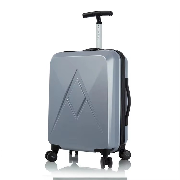 Upgrade Your Travel Experience Business Carry-On Luggage with Silent Spinner Wheels Password Lock Lightweight Luxury